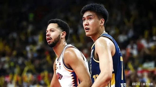 CBA常规赛今晚再迎强敌；费耶诺德止住颓势；主帅态度：管理层满意；控场能力受关注的简单介绍